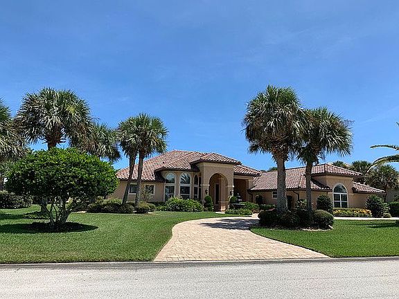 2nd image of 13 San Gabriel Ln