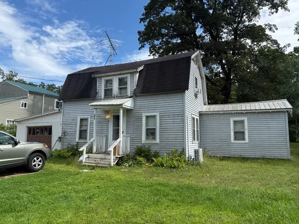 409 Progress Rd, Gloversville, NY 12078
