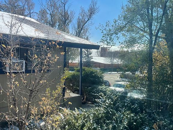 4th image of 208 W Dale Ave #2