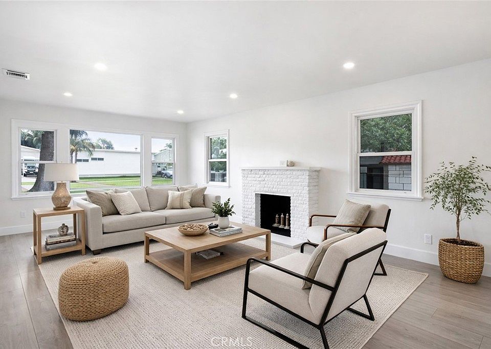 1st image of 4061 Maplewood Pl