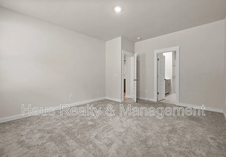 1145 Ross Farms Blvd — Photo 25