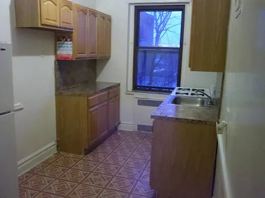 Rented by Zuz Realty | media 30