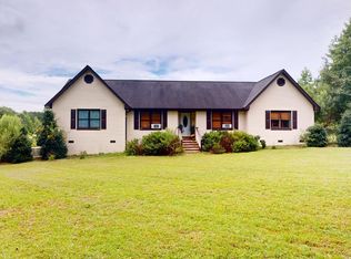 1733 Kori Ln, Zebulon, NC 27597