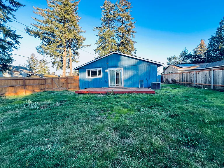 2909 SE 140th Ave — Photo 18