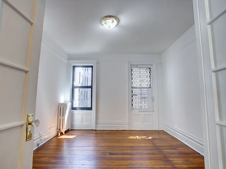 230 W 108th St #2D — Photo 3