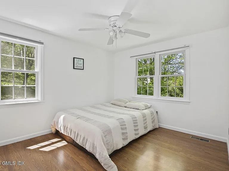 60 Greenwich Hills Dr #60 — Photo 15