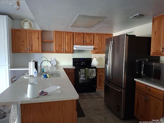 5th image of 7722 Village Oaks Dr