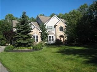 11805 Wellesley Ln, Chardon, OH 44024