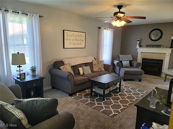 4th image of 2668 Meadow Dr