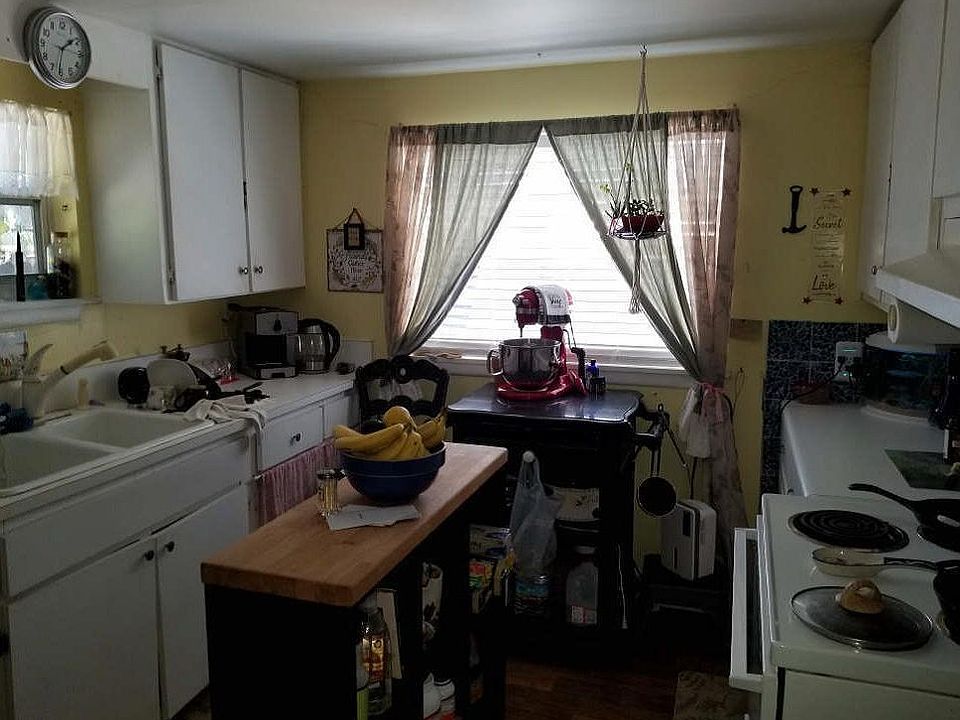 2nd image of 606 Osceola Rd