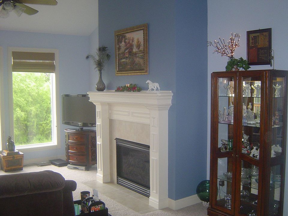 1st image of 617 SW Wintergarden Dr