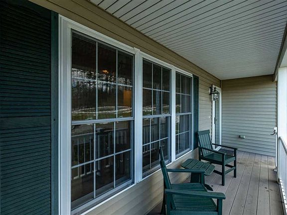 2nd image of 16 Vista Way