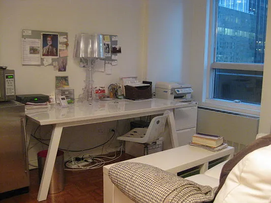 Rented by Macklowe Management Co. Inc | media 9