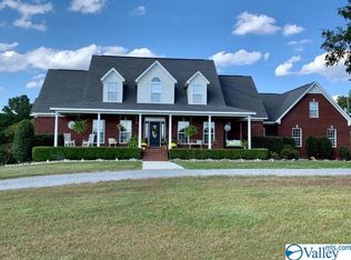 79 Boger Loop Rd, Hartselle, AL 35640