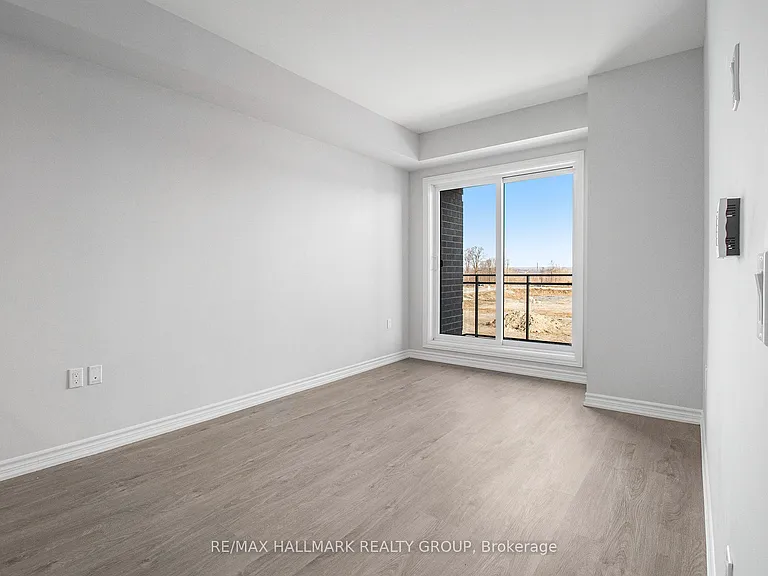 1350 Hemlock Rd #311 — Photo 12