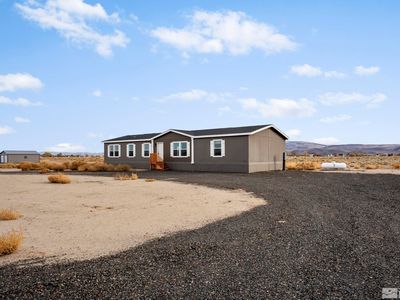 1785 E Antelope St, Silver Springs, NV, 89429