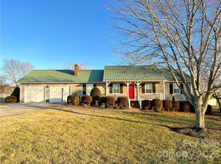 3554 Jennings Rd, Union Grove, NC 28689