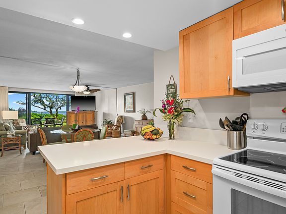 5th image of 5380 Honoiki Rd APT 8101/8102-F16
