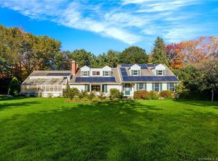 3 Merritt Ln, Westport, CT 06880