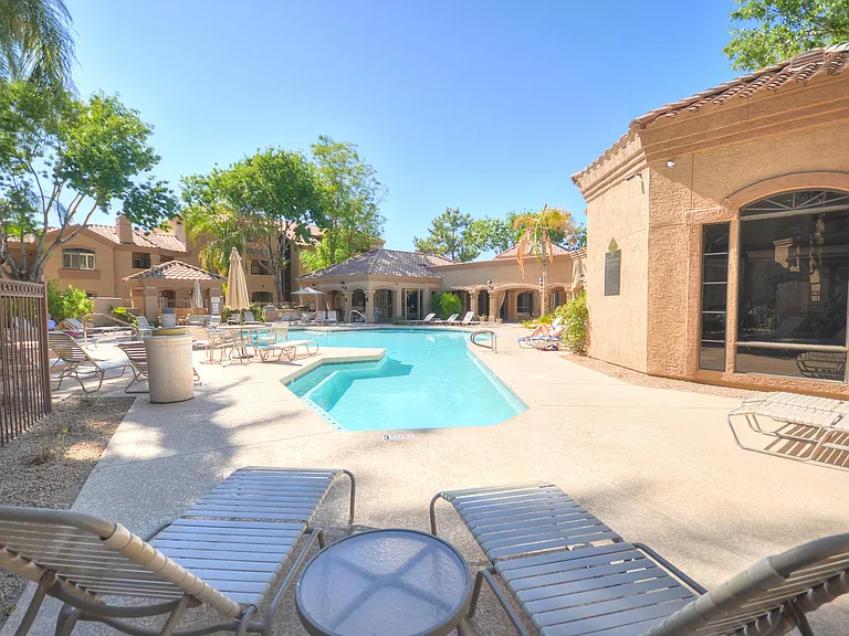 15095 N Thompson Peak Pkwy #2013 — Photo 18