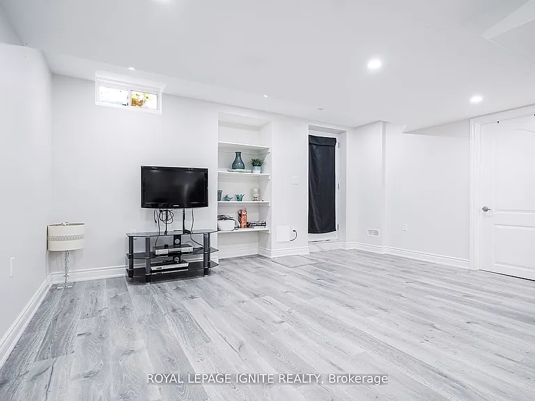 1257 Roper Dr #BASEMENT — Photo 16