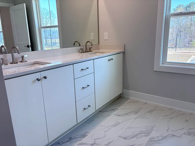 1353 Hurston Ln — Photo 30