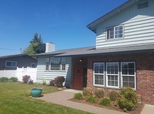 711 13th St NE, East Wenatchee, WA 98802
