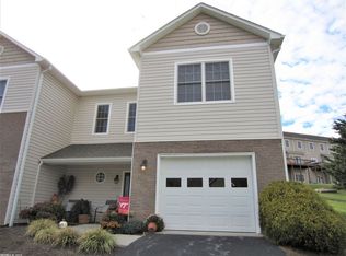 2632 Blossom Trl E, Blacksburg, VA