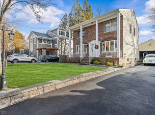 15 Parkhurst Pl, Verona Twp., NJ 07044
