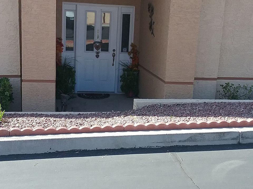 1st image of 413 Purple Finch Dr
