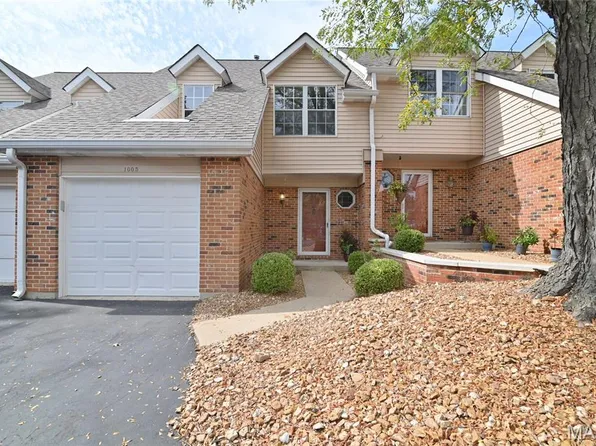 1005 Pocono Trl, Ballwin, MO 63021