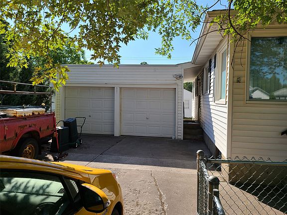 4th image of 806 Longstaff St