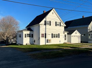 141 Lincoln St, Millinocket, ME 04462