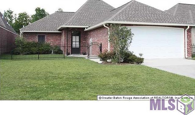 1st image of 41042 Garden Ct