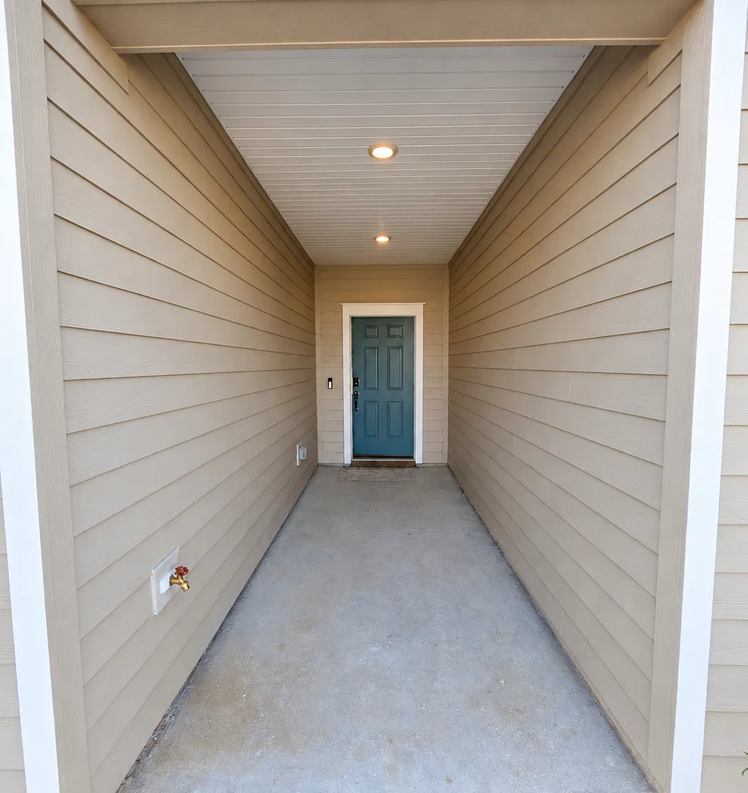 3 bed, 1672 sqft, $1,845 — Photo 2