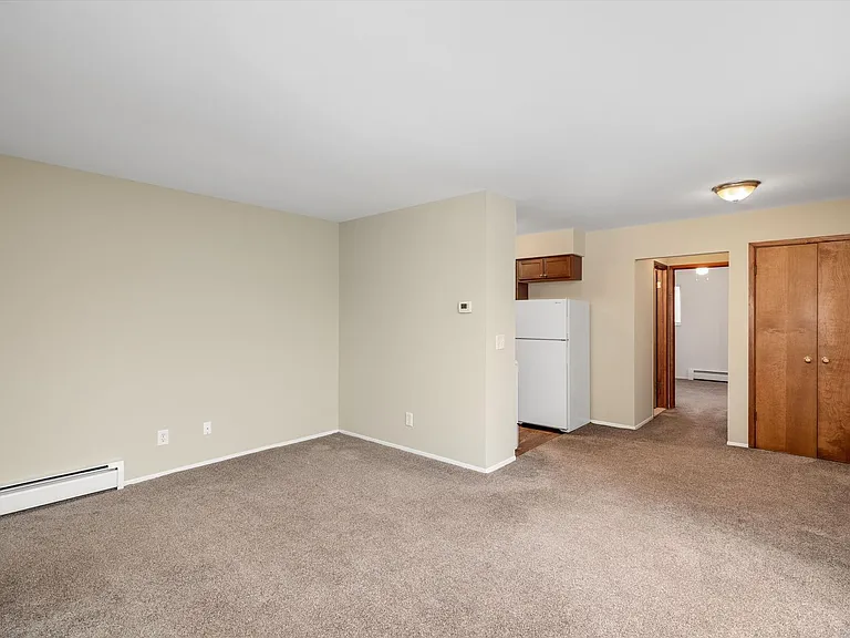 1 bed, 1.0 bath, 670 sqft, $1,225 — Photo 6