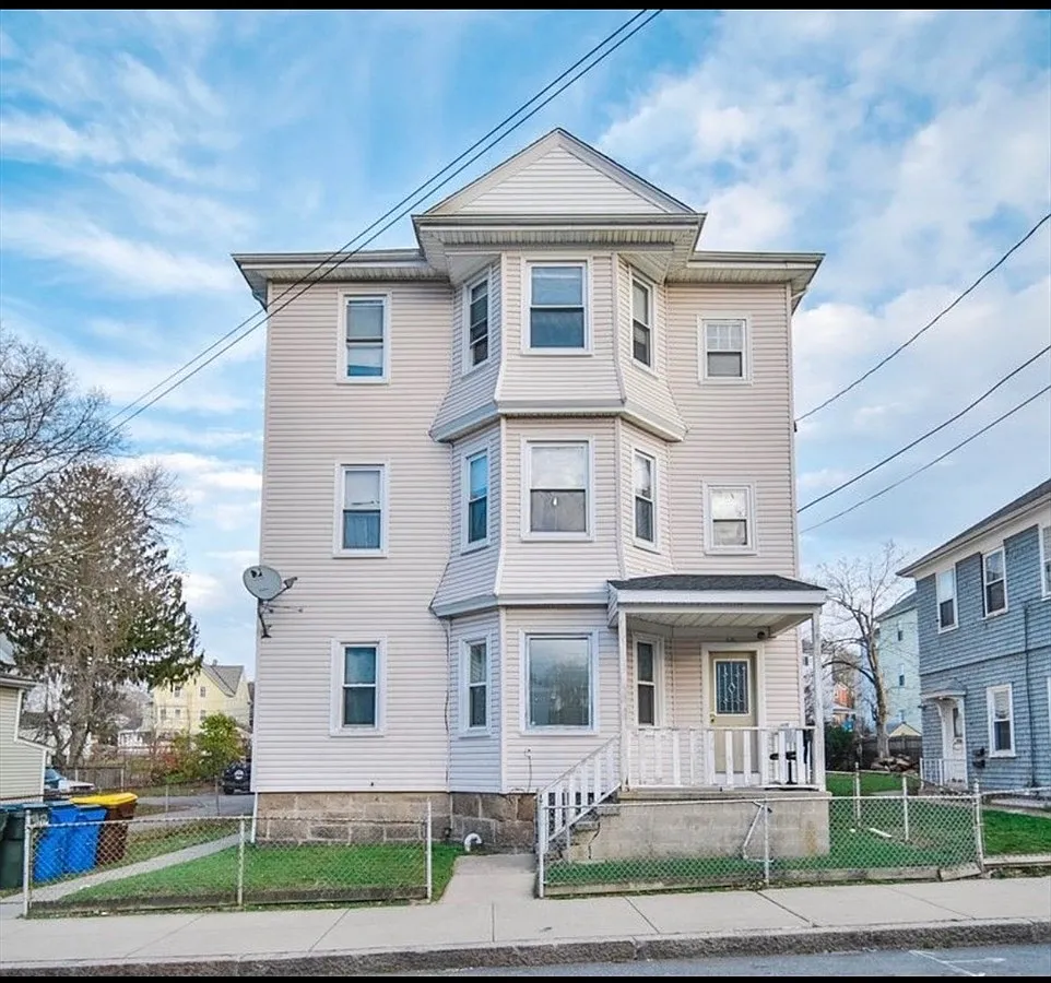 50 Haffards St - unit 1 — Photo 4