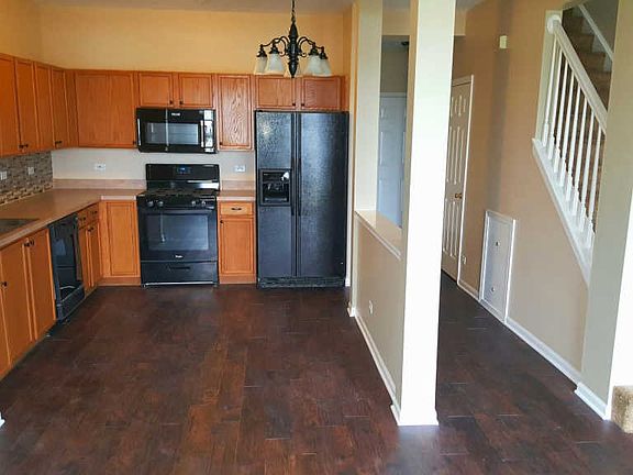 2nd image of 2033 Limestone Ln