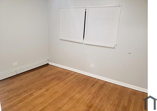 2nd image of 2051 W Garfield Blvd #3
