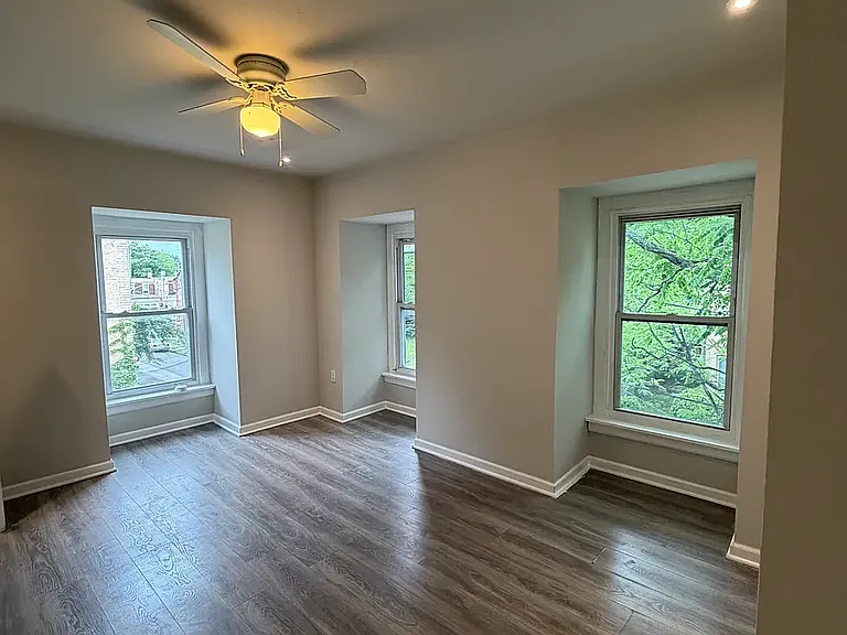 416 Franklin St — Photo 31