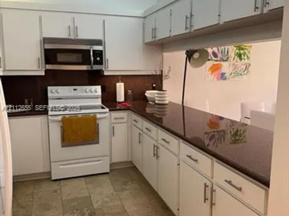 141 Crandon Blvd, Key Biscayne, FL