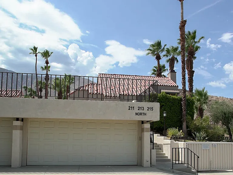 Canyon Cir N — Photo 48
