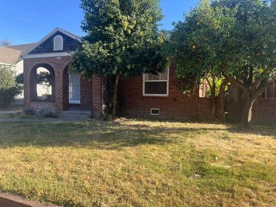 1980 Elmwood Ave, Stockton, CA, 95204