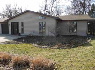 7108 Kumfer Ave, Fort Wayne, IN 46809