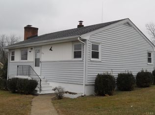 314 School Rd, Hurt, VA 24563