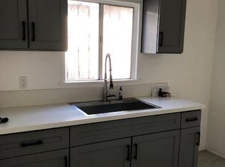 934 W Palmer St, Compton, CA 90220