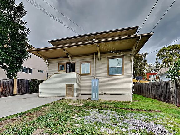 3rd image of 1952 W 22nd St