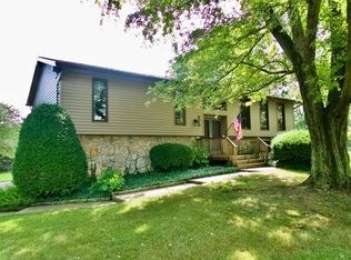 2100 N Knightsbridge Ave, Muncie, IN 47304