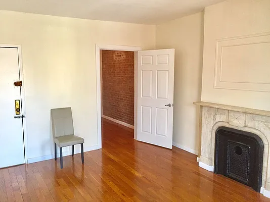 Rented by Remax Real Estate Professionals | media 23