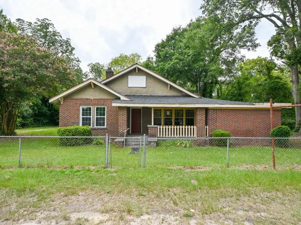 109 S Lee St, Leesville, SC 29070